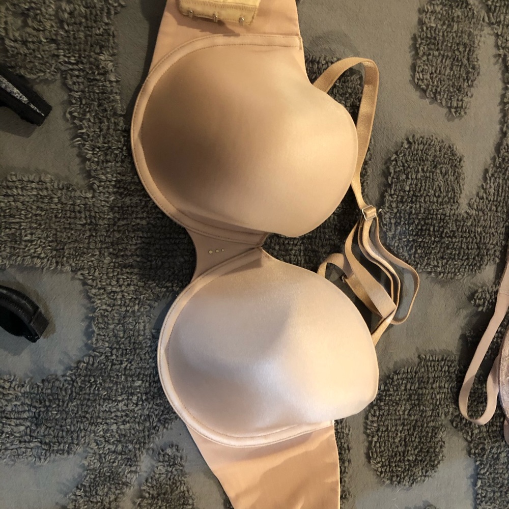 Victoria’s Secret bio fit multi way bra